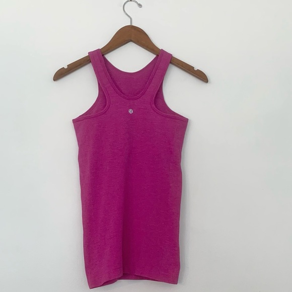 Lululemon Seamlessly Covered Tank in Heathered Ultra Violet - Picture 5 of 8